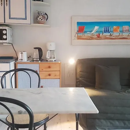 Apartment Terr Ponant 1
